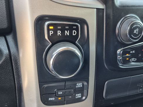 Used 2015 RAM 1500 Outdoorsman AWD/4WD image 29
