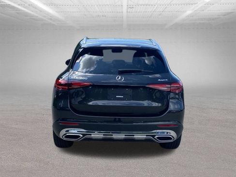 Used 2026 Mercedes-Benz GLC 300 4MATIC image 4