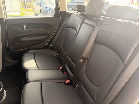 Used 2017 MINI Cooper Clubman ALL4 AWD/4WD image 17
