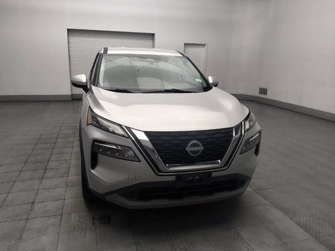 Used 2022 Nissan Rogue SV FWD image 14