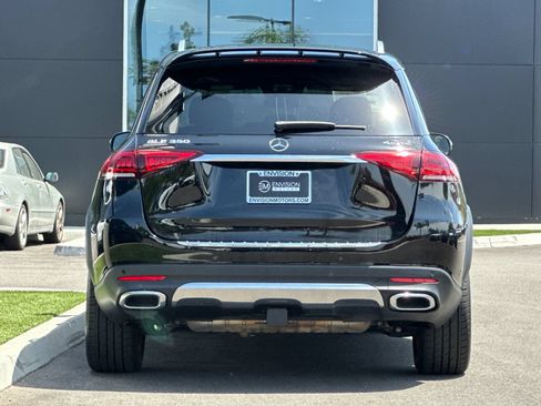 Used 2021 Mercedes-Benz GLE 350 4MATIC image 4