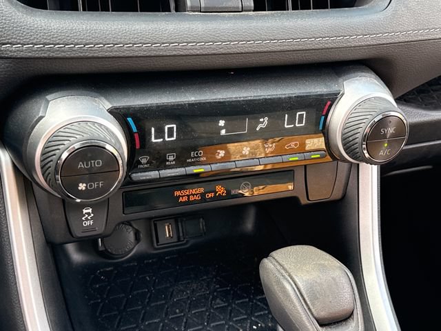 Used 2021 Toyota RAV4 XLE w/ Convenience Package AWD/4WD image 27