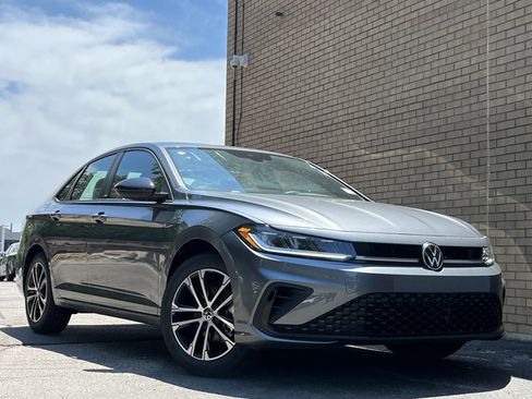 New 2026 Volkswagen Jetta Sport FWD image 2