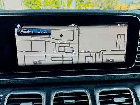 Used 2025 Mercedes-Benz GLE 350 4MATIC image 40