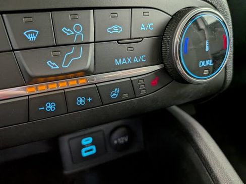 Used 2023 Ford Escape Active AWD/4WD image 8