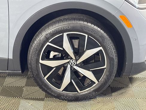 Certified 2023 Volkswagen ID.4 Pro S AWD/4WD image 24