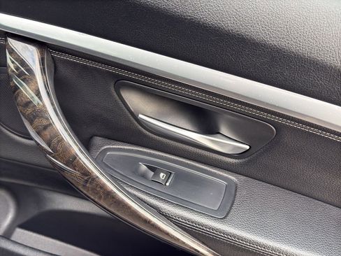 Used 2017 BMW 330i Gran Turismo xDrive xDrive image 17