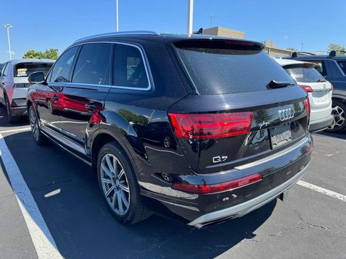 Used 2017 Audi Q7 3.0T Prestige AWD/4WD image 4