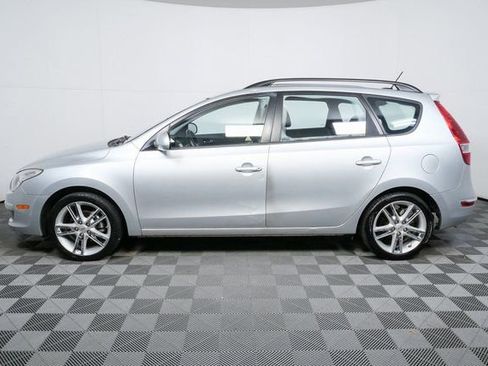 Used 2010 Hyundai Elantra SE image 23