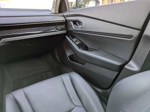 Used 2023 Honda Accord Touring image 15