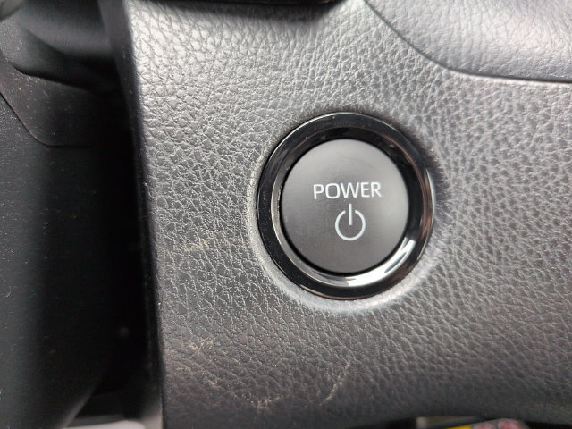 Certified 2026 Toyota Camry SE FWD image 21