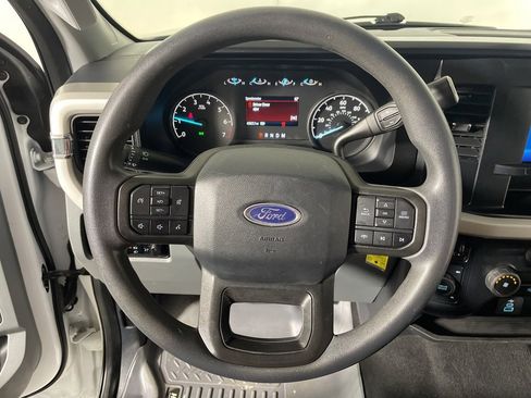 Used 2023 Ford F350 XLT image 12