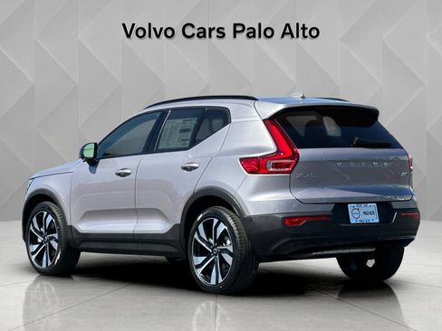 New 2026 Volvo XC40 B5 Ultra w/ Climate Package AWD/4WD image 6