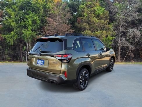 New 2026 Subaru Forester Premium AWD/4WD image 16