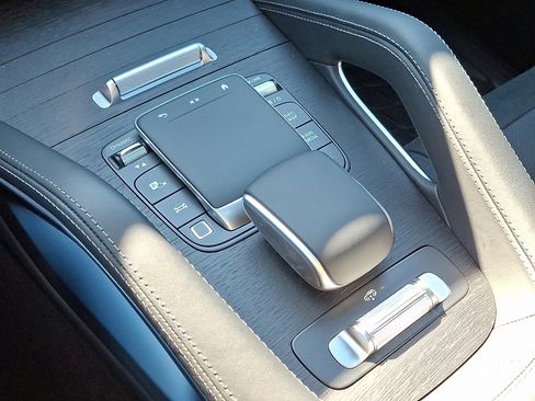 New 2026 Mercedes-Benz GLE 53 AMG 4MATIC image 14