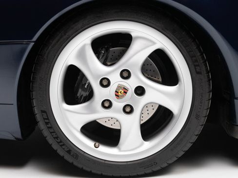 Used 1997 Porsche 911 Carrera S RWD image 5