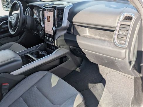 Certified 2025 RAM 1500 Big Horn image 31