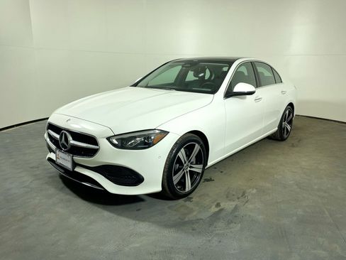 Used 2025 Mercedes-Benz C 300 Sedan image 2