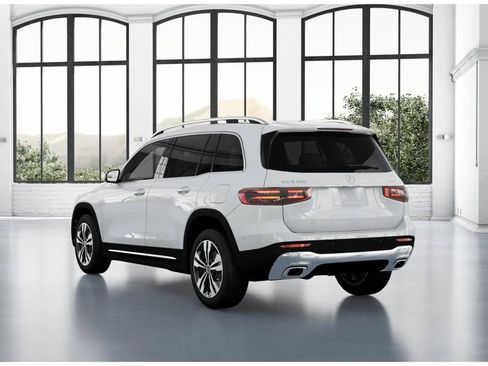 New 2026 Mercedes-Benz GLB 250 4MATIC image 28
