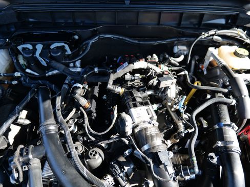 Used 2022 Ford Bronco Wildtrak image 51