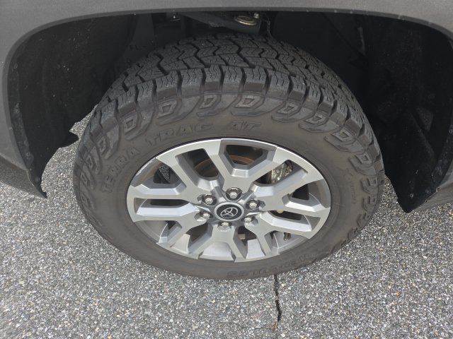 Used 2024 Toyota Tundra 1794 Edition AWD/4WD image 19