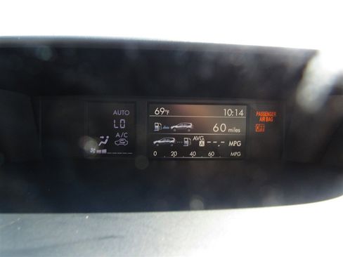 Used 2017 Subaru Forester 2.5i Premium w/ Popular Package #2A image 31