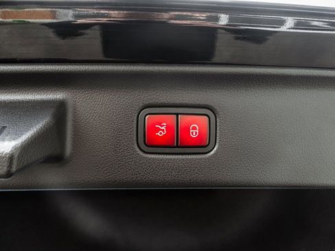 Used 2022 Mercedes-Benz S 500 4MATIC image 45