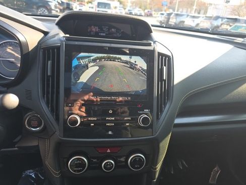 Used 2021 Subaru Crosstrek 2.5i Sport w/ Moonroof Package image 19