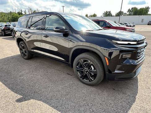New 2027 Chevrolet Traverse LT w/ Midnight/Sport Edition AWD/4WD image 8