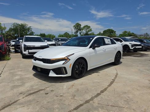 New 2026 Kia K5 GT-Line FWD image 4