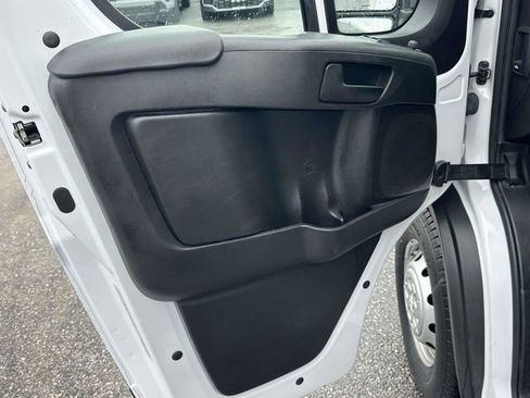 Used 2023 RAM ProMaster 2500 image 11