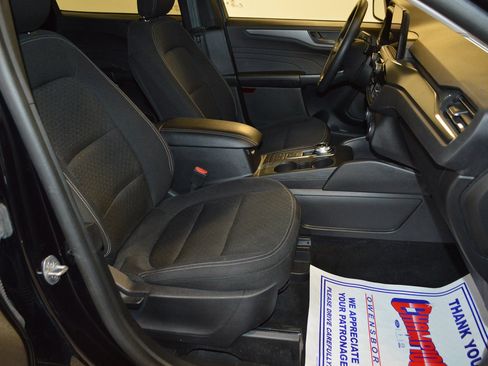 Used 2025 Ford Escape Active FWD image 11