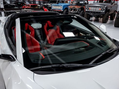 Used 2026 Chevrolet Corvette ZR1 w/ ZR1 Carbon Fiber Aero Package image 30