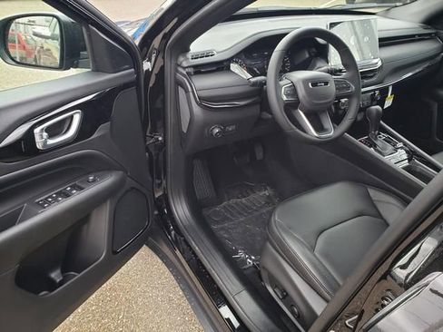 New 2026 Jeep Compass Limited AWD/4WD image 12
