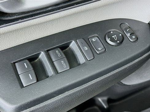 Used 2017 Honda CR-V EX-L image 15