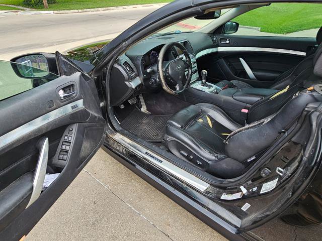 Used 2010 INFINITI G37 Convertible w/ Premium Pkg RWD image 18