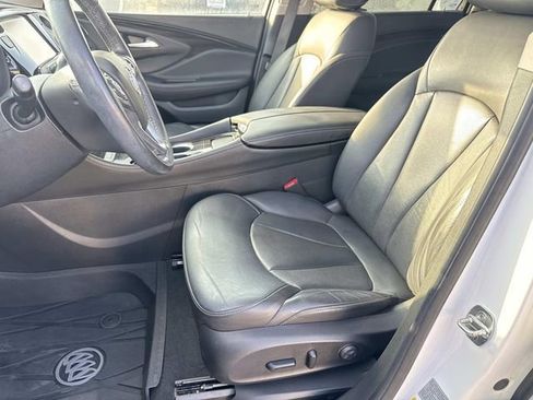 Used 2019 Buick Envision Essence image 14