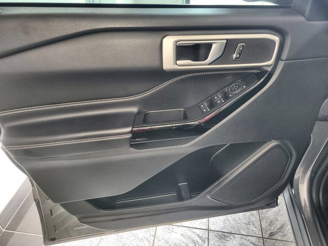 Used 2022 Ford Explorer ST AWD/4WD image 13