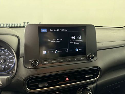 Used 2023 Hyundai Kona SEL image 14
