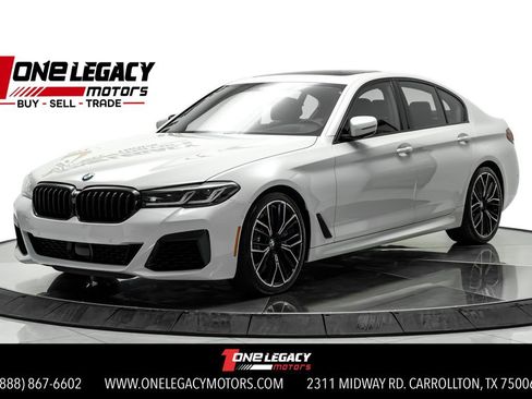 Used 2021 BMW M550i xDrive w/ Executive Package AWD/4WD image 1