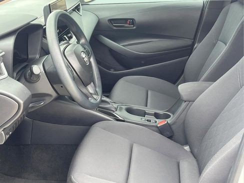 Used 2026 Toyota Corolla LE FWD image 15