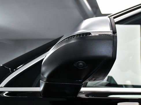 Used 2025 Audi SQ7 Premium Plus image 95