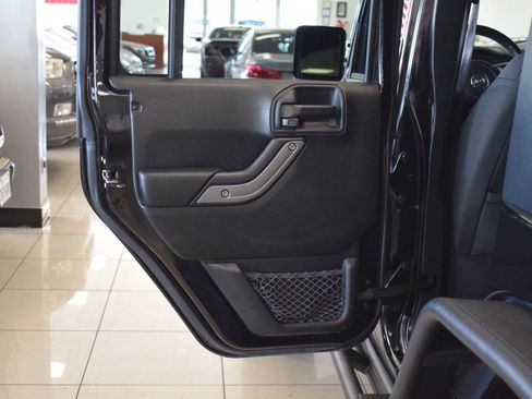 Used 2018 Jeep Wrangler Unlimited Sport S image 81