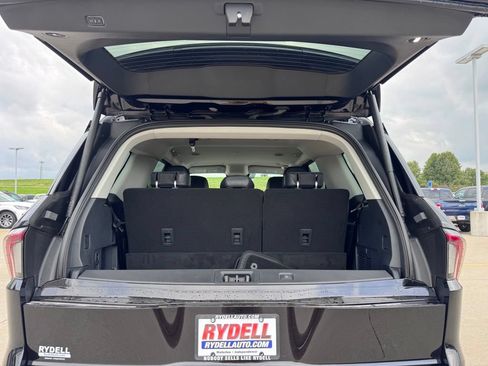 New 2027 Lincoln Navigator Premiere AWD/4WD image 16