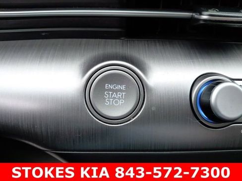 Used 2024 Hyundai Kona SEL w/ Convenience Package image 18
