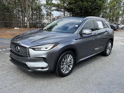 Certified 2025 INFINITI QX50 Luxe AWD/4WD image 3