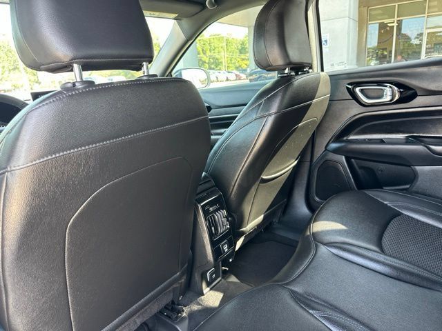 Certified 2025 Jeep Compass Latitude w/ Altitude Special Edition AWD/4WD image 29