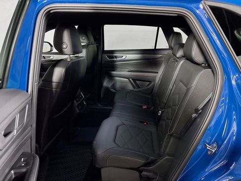 New 2025 Volkswagen Atlas Cross Sport SE image 19