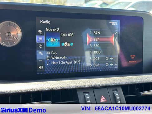 Used 2021 Lexus ES 300h FWD image 32