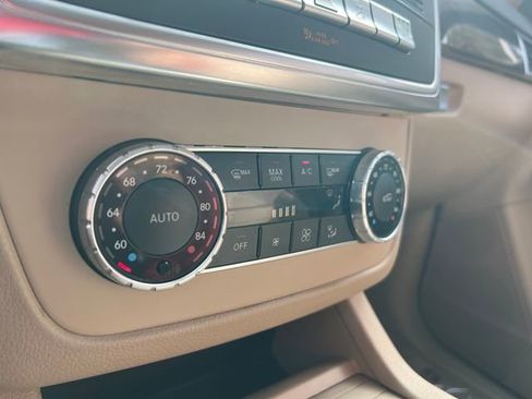 Used 2015 Mercedes-Benz ML 350 4MATIC image 29